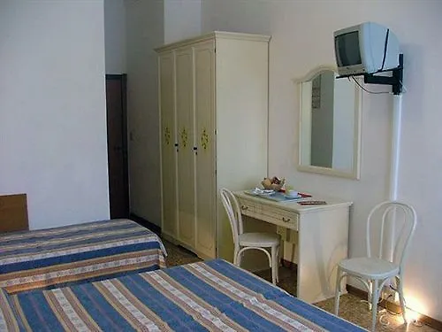 Hotel Airone Florence