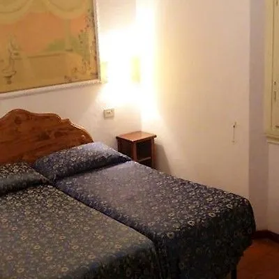 Hotel Airone Florencia 3*,